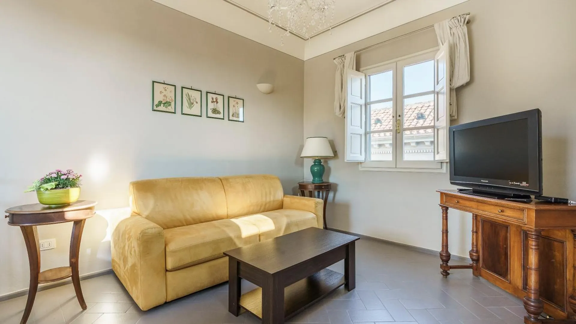 Borgo Albizi Penthouse - 360 Terrace View Apartamento Florença