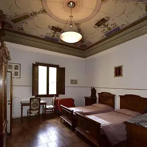  Oda ve Kahvaltı Casa Per Ferie Suore Oblate Dell'assunzione
