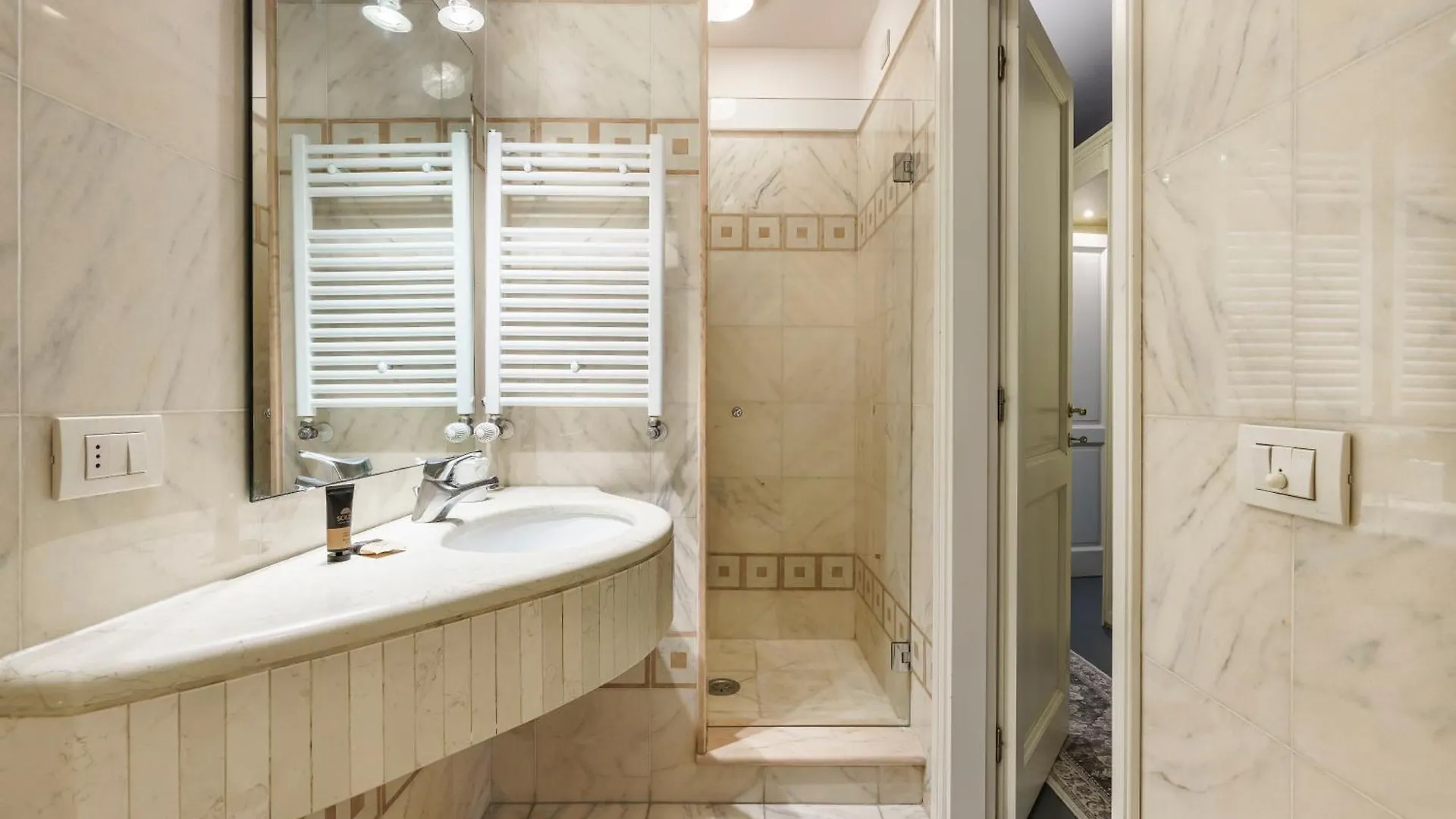 Borgo Albizi Penthouse - 360 Terrace View Apartment Florence